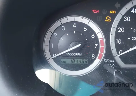 2008 Toyota Sienna Ce z USA, uszkodzony, nr VIN 5TDZK23C38S145500